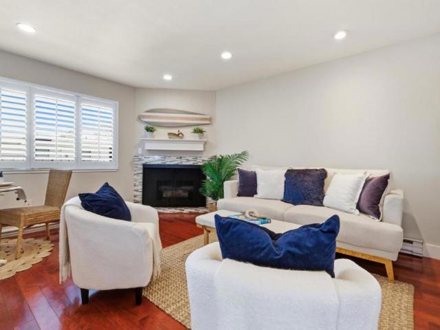 Condo for sale in Capitola, Santa Cruz County