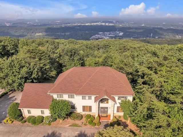 House for sale in Dalton, Georgia