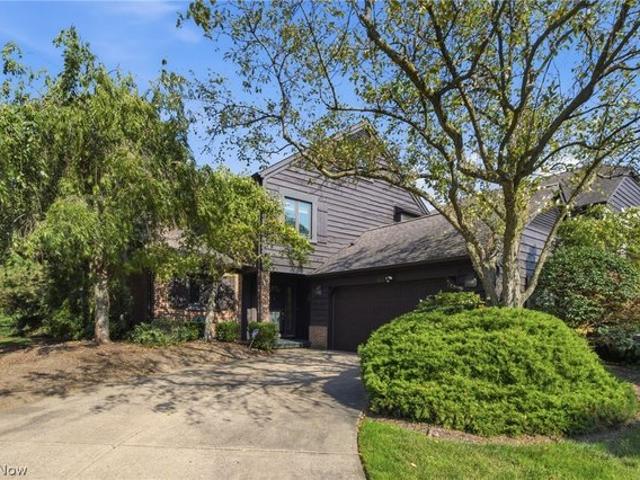 Condo for sale in Westlake, Ohio
