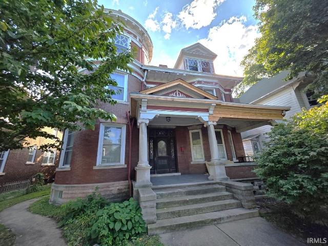 House for sale in Vincennes, Indiana