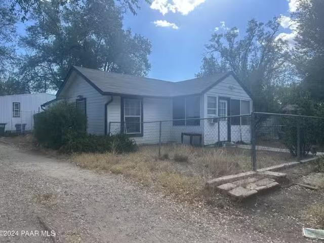 House for sale in Prescott Valley