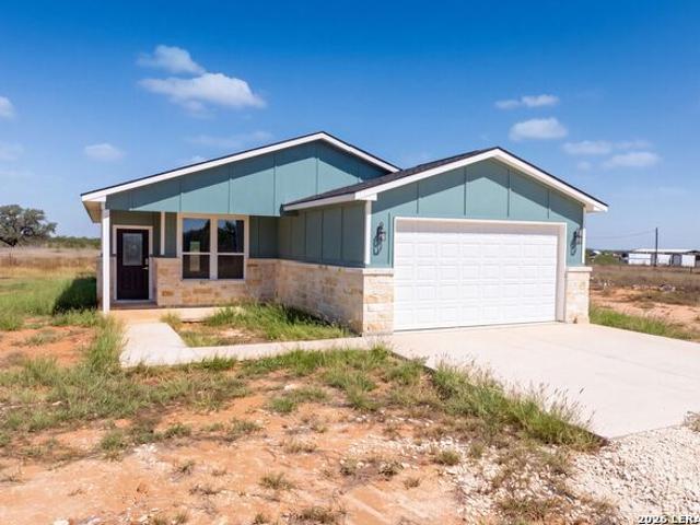 House for sale in Moore, Frio County