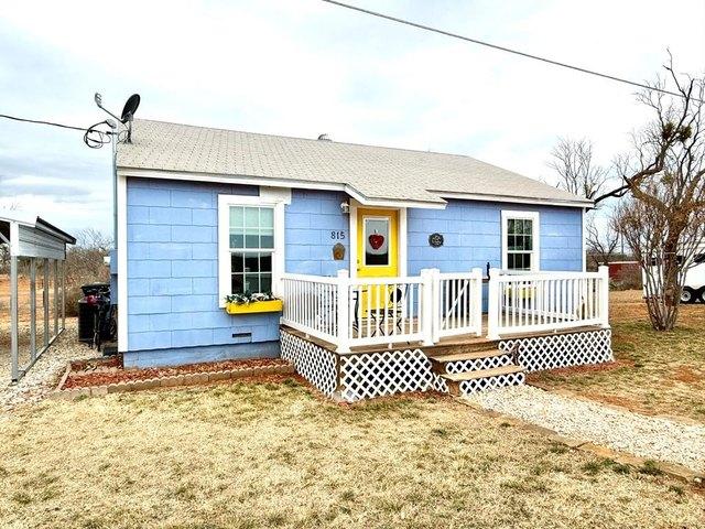 House for sale in Bronte, Texas