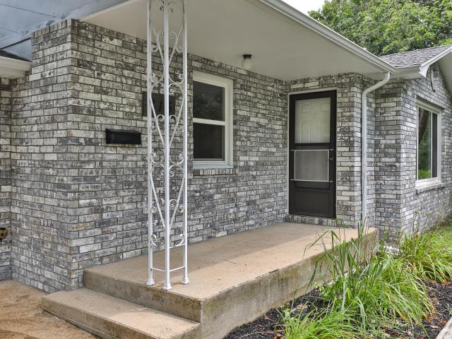 House for sale in Bolivar, Missouri