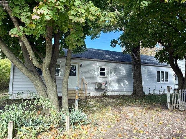 House for sale in Port Clinton, Ottawa County