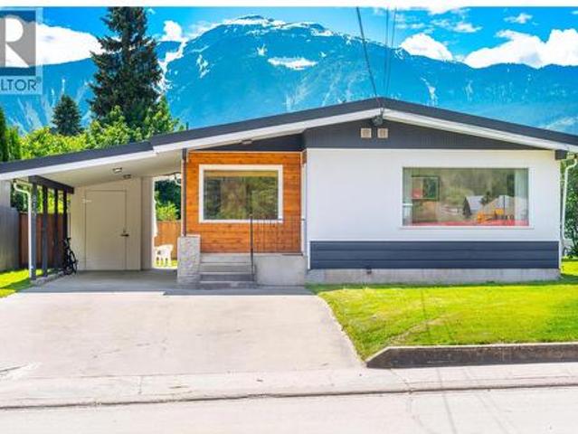 House for sale in Revelstoke, British Columbia