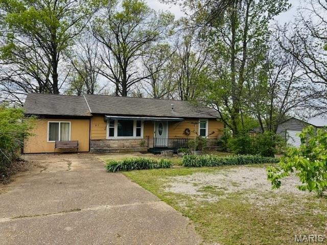 House for sale in Cuba, Missouri