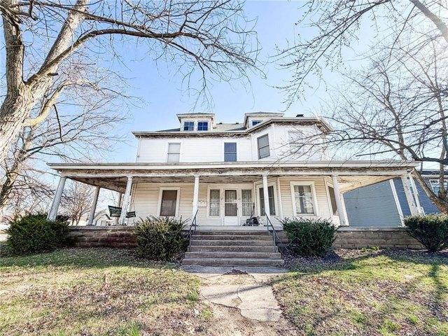 House for sale in Marshall, Illinois