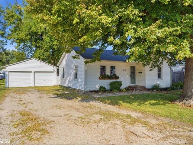 House for sale in Washington, Iowa