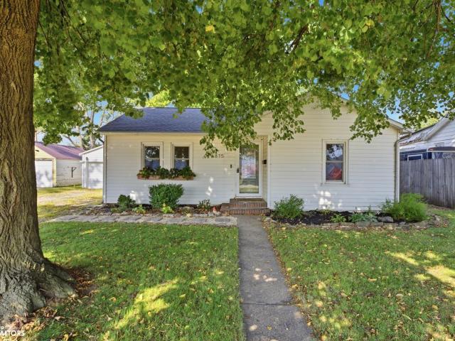 House for sale in Washington, Iowa