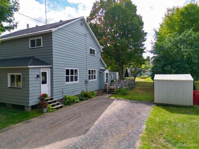 House for sale in Ishpeming, Michigan