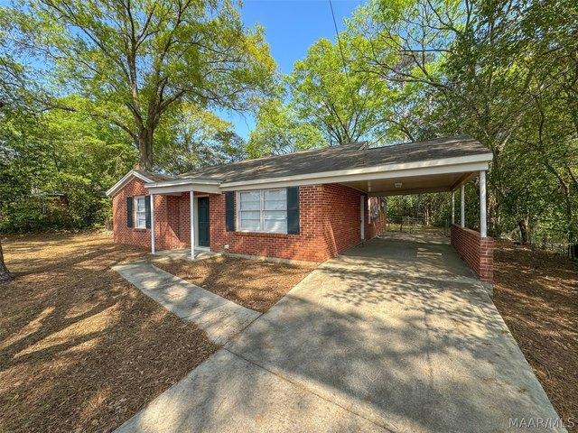 House for sale in Hope Hull, Alabama