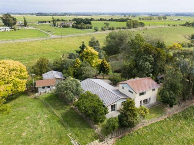 Property for sale in Bunnythorpe