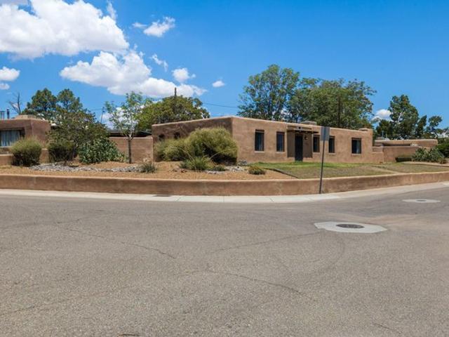 House for sale in New Mexico