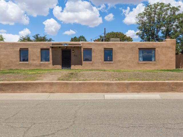House for sale in New Mexico
