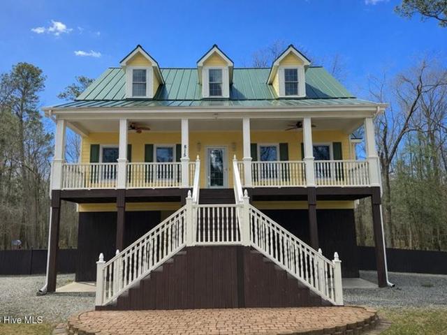 House for sale in Burgaw, North Carolina