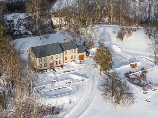House for sale in Weston, Vermont