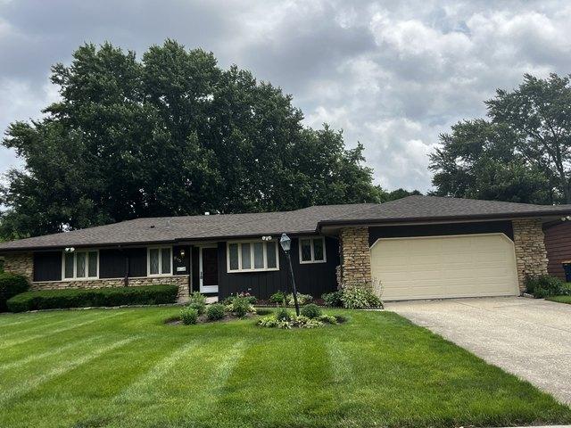 House for sale in Elgin, Illinois