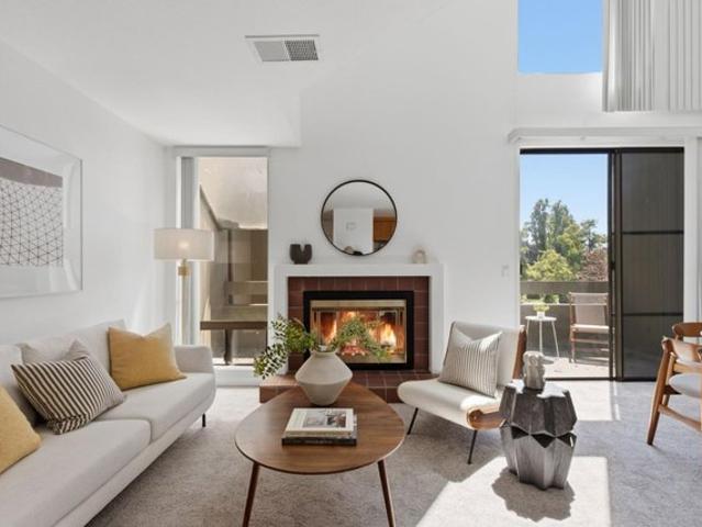 Condo for sale in San Mateo, California