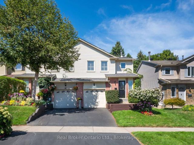 Townhouse for sale in Woburn, Ontario