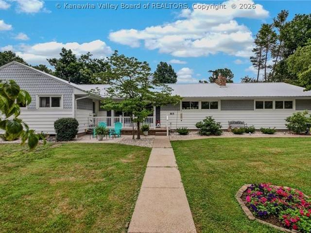 House for sale in Ravenswood, West Virginia