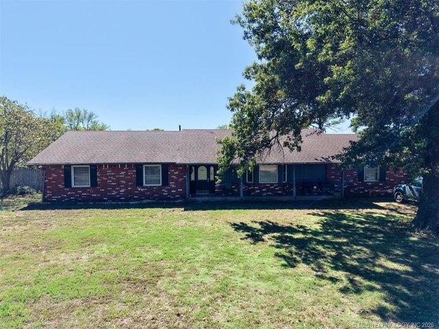 House for sale in Okemah, Okfuskee County