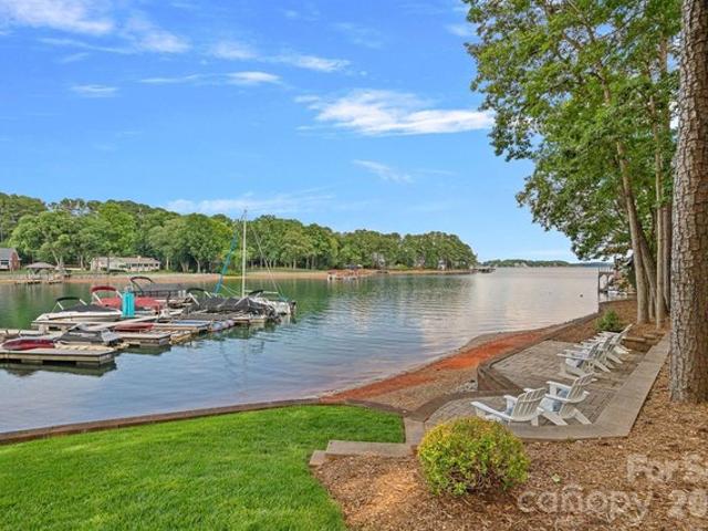 House for sale in Stanley, North Carolina