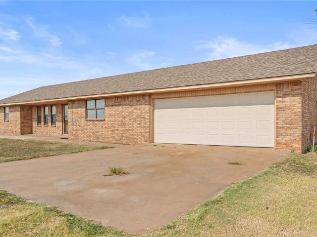 House for sale in Watonga, Blaine County