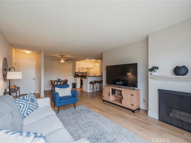 Condo for sale in Canoga Park, California