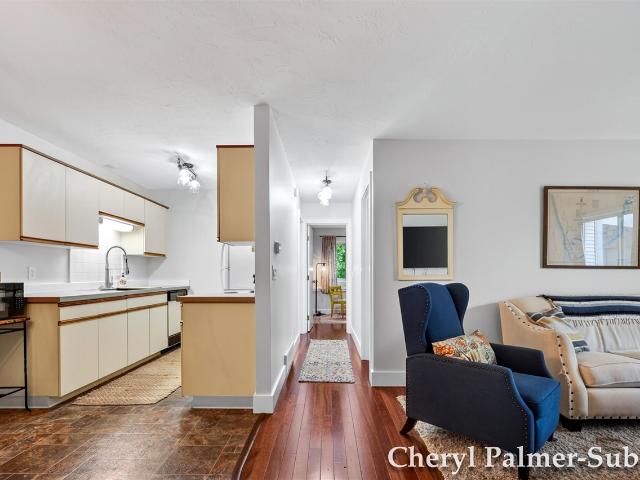 Condo for sale in Downtown Montague, Montague