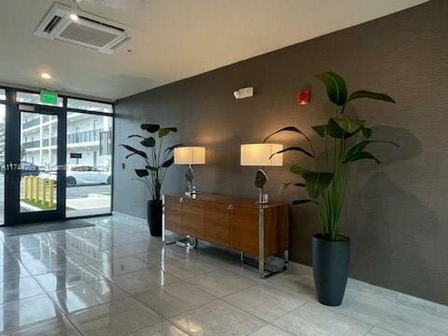 Condo for rent in Doral