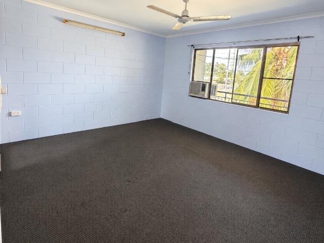 Apartment for rent in Cannonvale, Airlie Beach