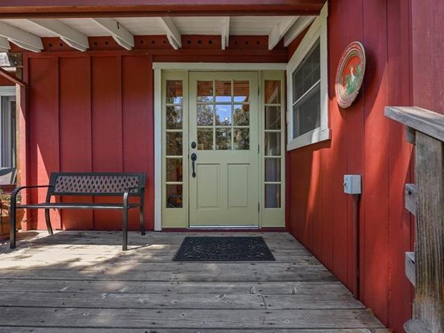 House for sale in Forestville, California