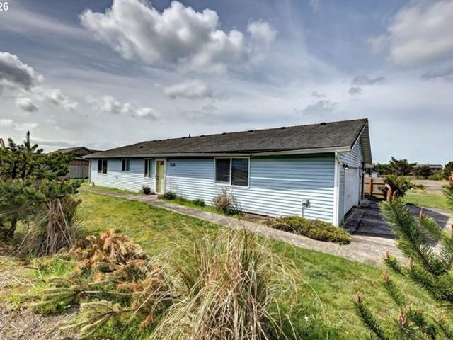 House for sale in Ocean Park, Washington
