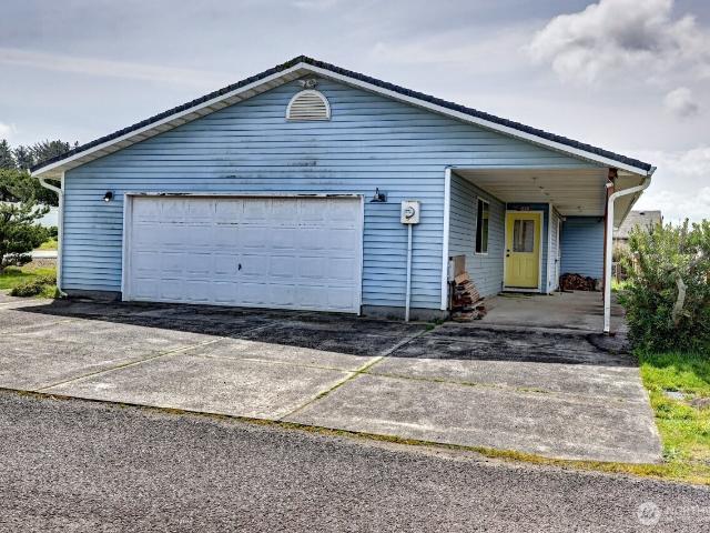 House for sale in Ocean Park, Washington