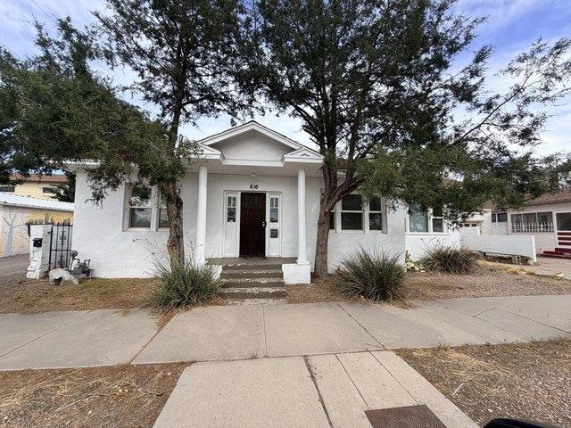 House for sale in New Mexico