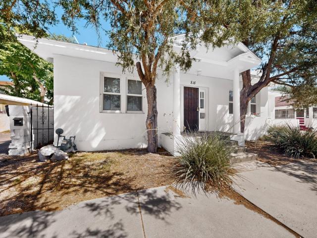 House for sale in New Mexico