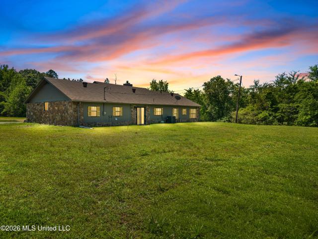 House for sale in Marianna, Holly Springs