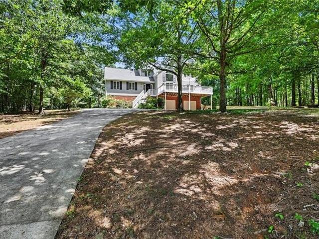 House for sale in Davidson, North Carolina