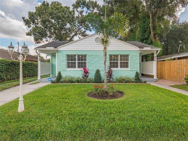 House for sale in Colonialtown Center, Orlando