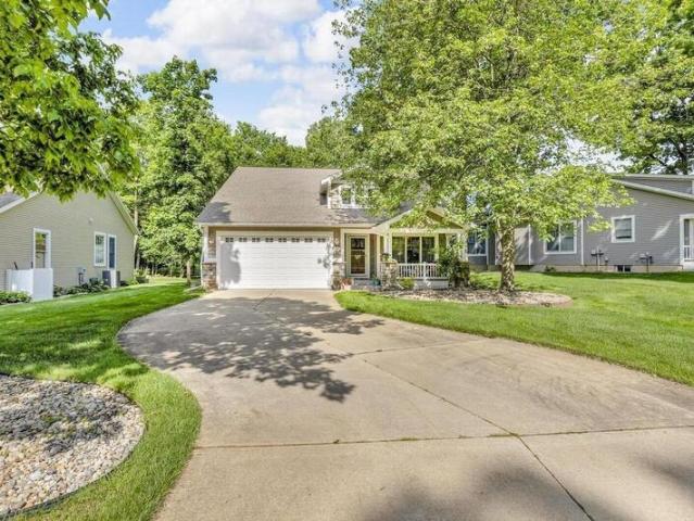 Condo for sale in Jackson