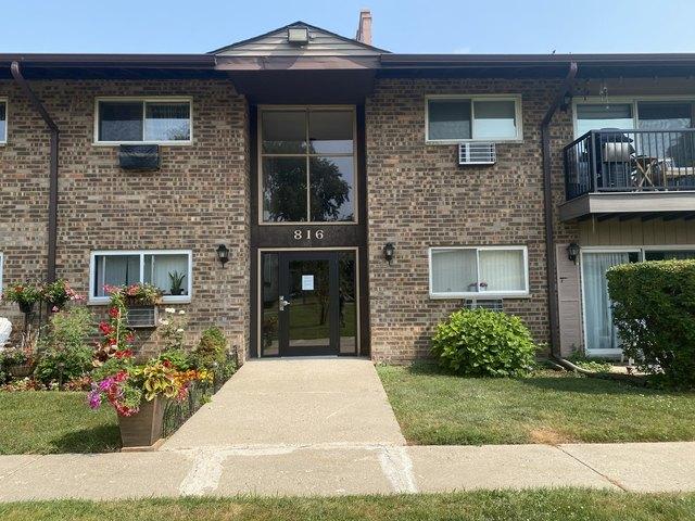 Condo for sale in Prospect Heights, Illinois