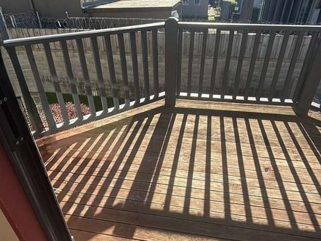 Property for rent in Otakou