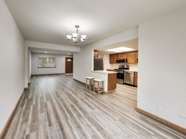 Townhouse for sale in Schaumburg, Illinois
