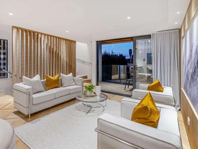 Townhouse for sale in Balmoral, Oroua County
