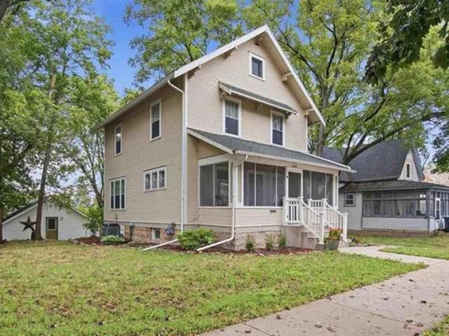 House for sale in Mankato, Blue Earth County