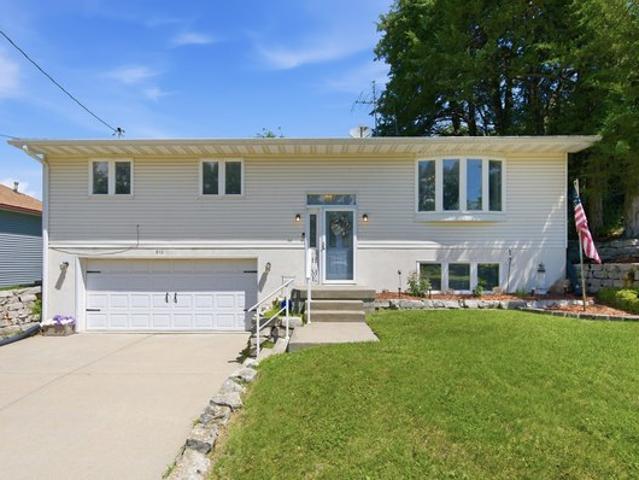 House for sale in Oakland, Iowa