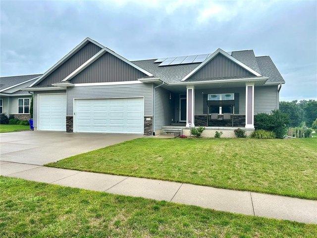 House for sale in Linn, Iowa
