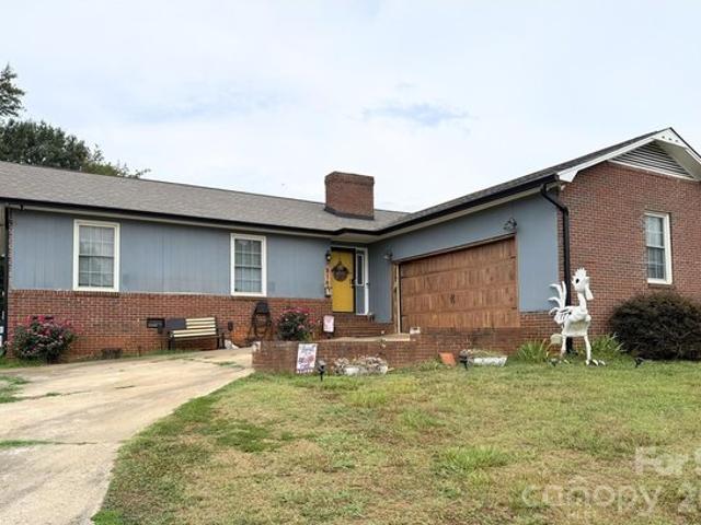House for sale in Shelby, North Carolina