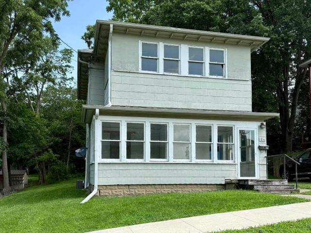 House for sale in Iowa Falls, Iowa